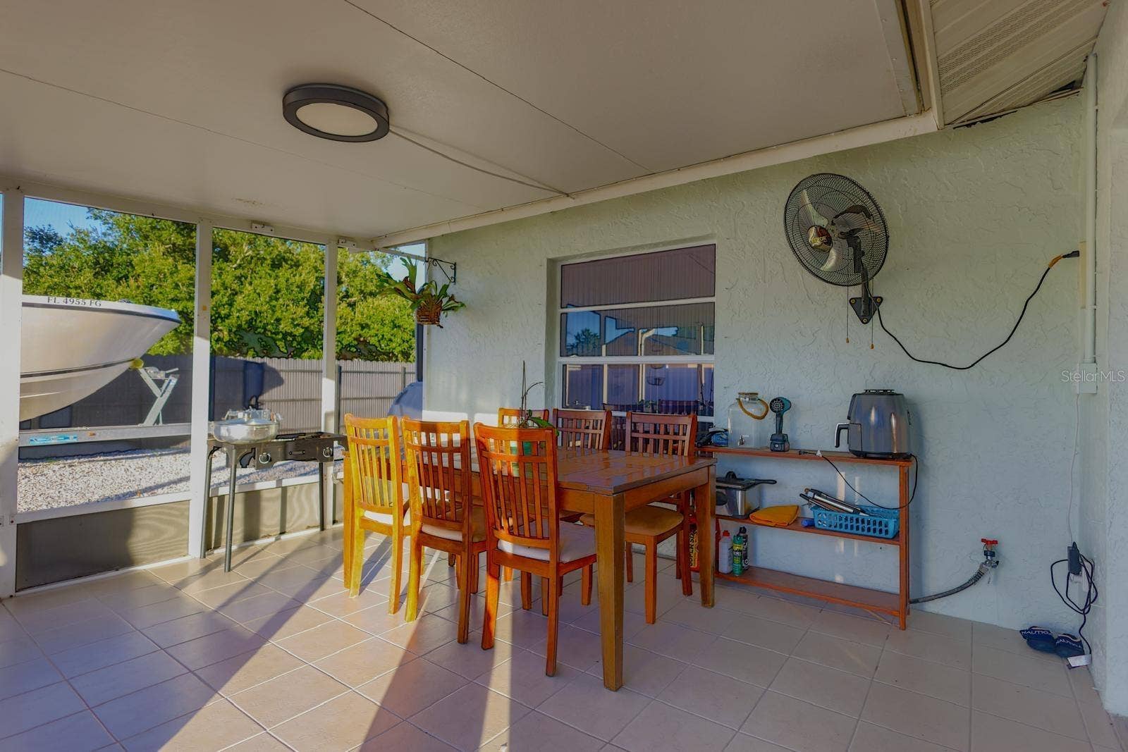 4004 HIGHLAND AVENUE W, Bradenton, FL 34205 4004 HIGHLAND AVENUE W, Bradenton, FL 34205