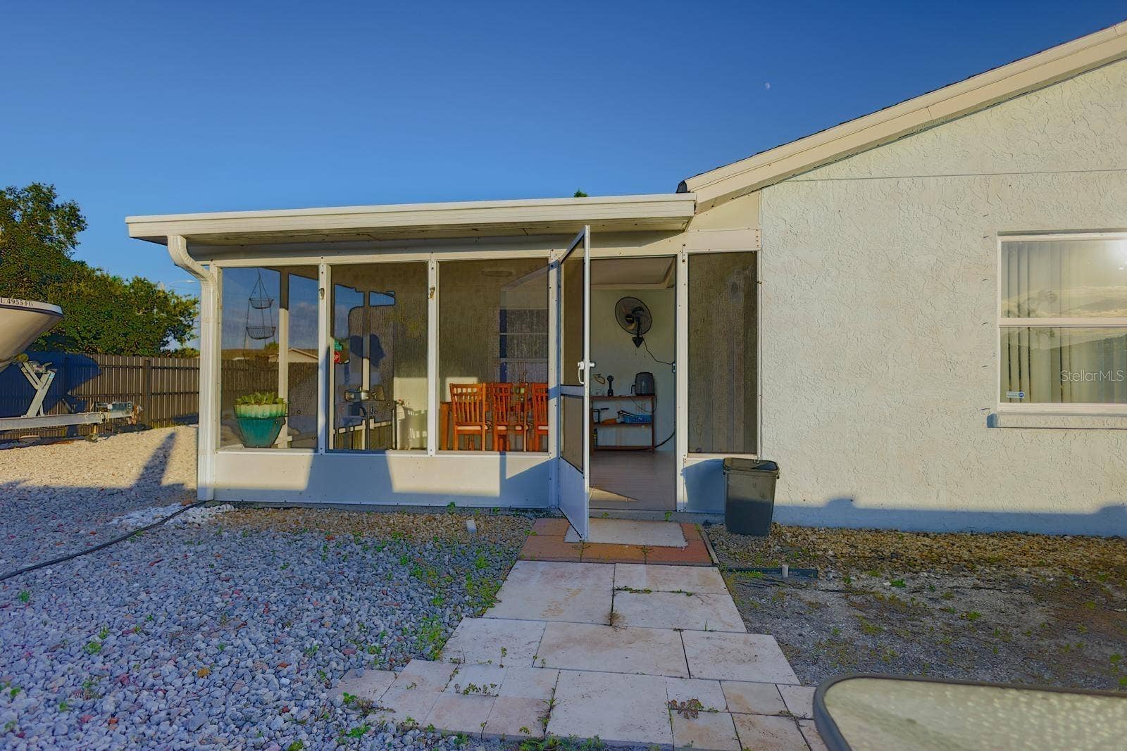 4004 HIGHLAND AVENUE W, Bradenton, FL 34205 4004 HIGHLAND AVENUE W, Bradenton, FL 34205