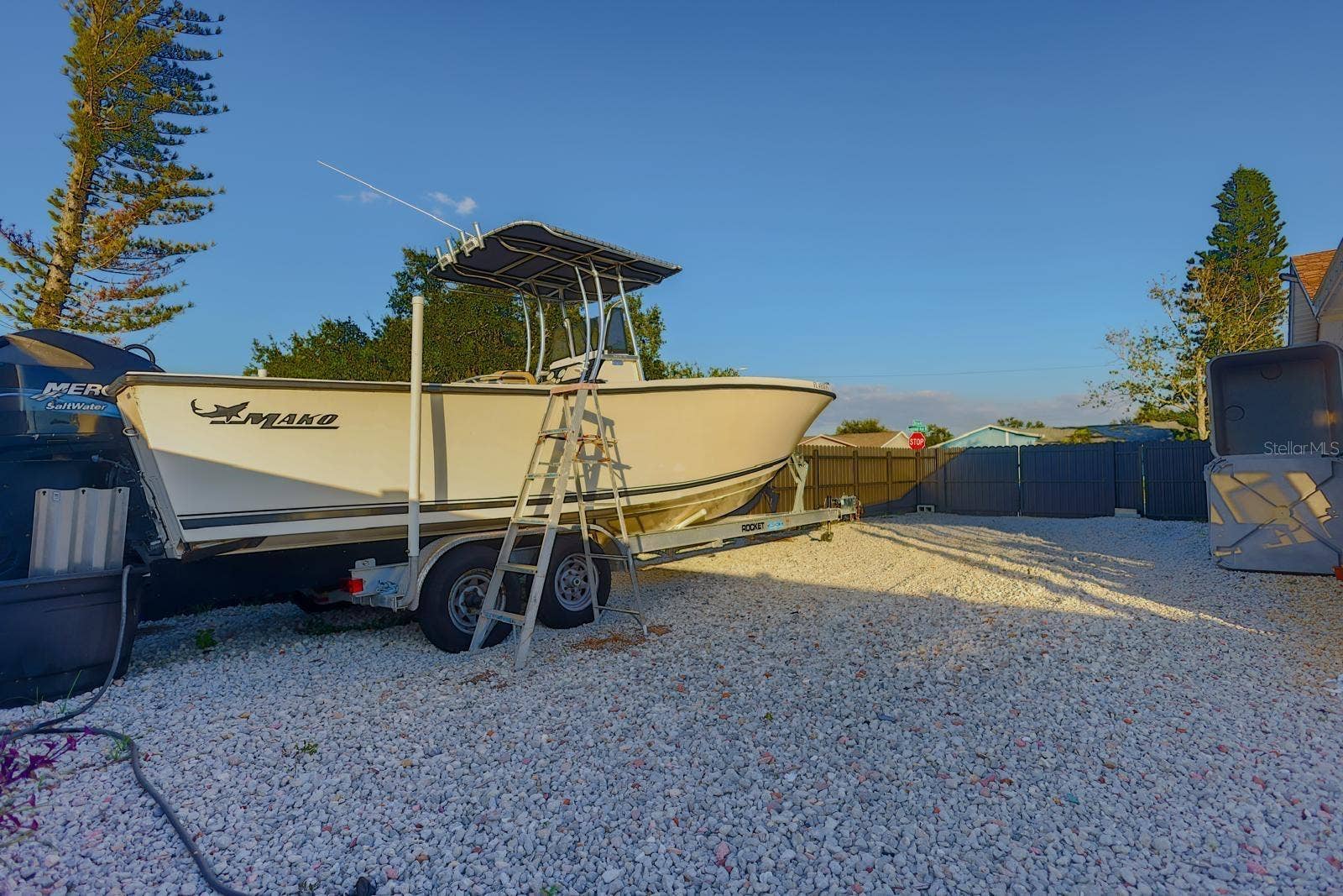 4004 HIGHLAND AVENUE W, Bradenton, FL 34205 4004 HIGHLAND AVENUE W, Bradenton, FL 34205