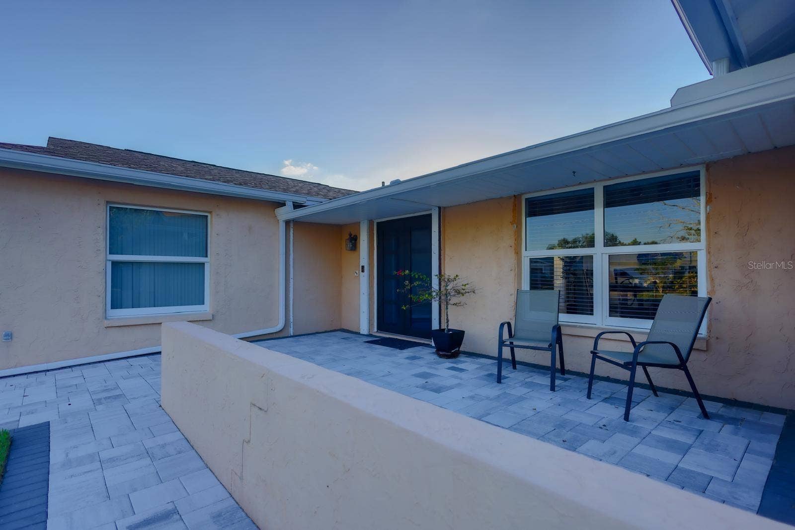 4004 HIGHLAND AVENUE W, Bradenton, FL 34205 4004 HIGHLAND AVENUE W, Bradenton, FL 34205