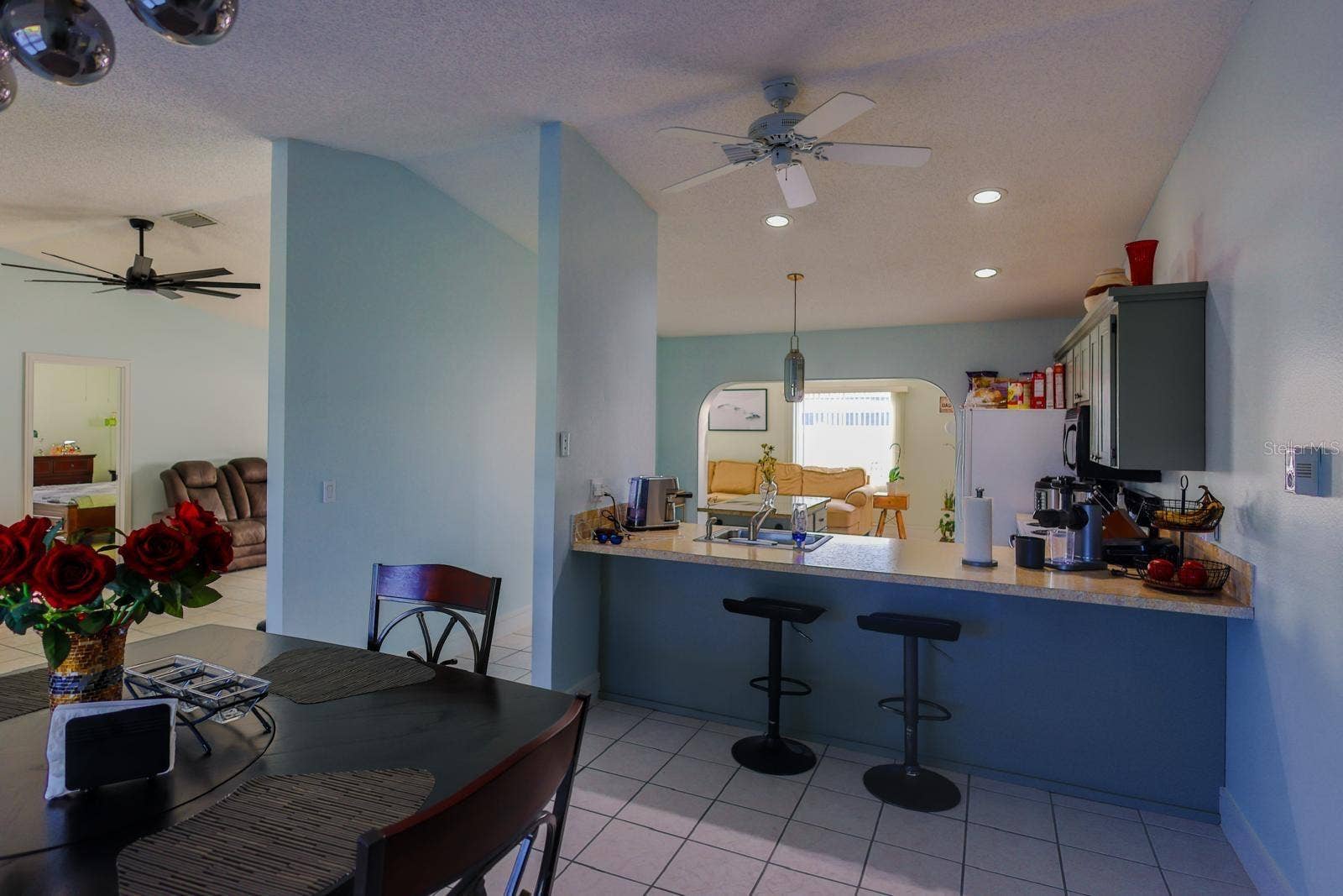 4004 HIGHLAND AVENUE W, Bradenton, FL 34205 4004 HIGHLAND AVENUE W, Bradenton, FL 34205
