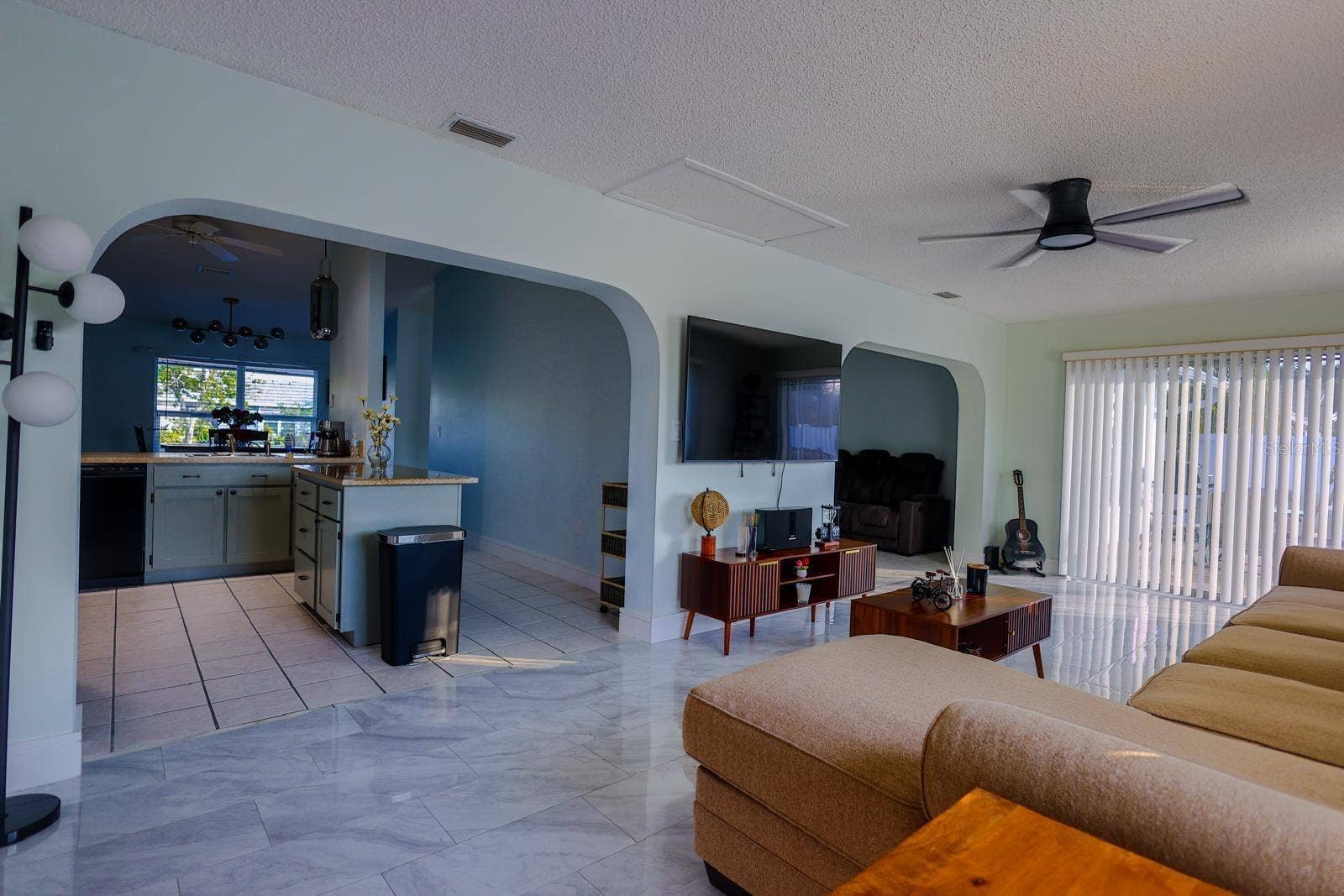 4004 HIGHLAND AVENUE W, Bradenton, FL 34205 4004 HIGHLAND AVENUE W, Bradenton, FL 34205