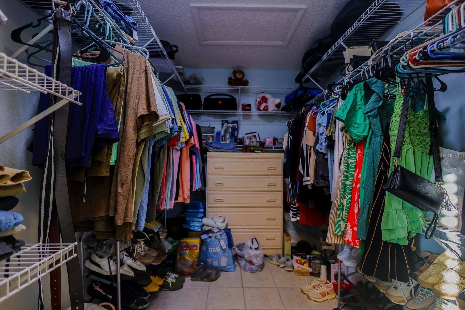 4004 HIGHLAND AVENUE W, Bradenton, FL 34205 4004 HIGHLAND AVENUE W, Bradenton, FL 34205