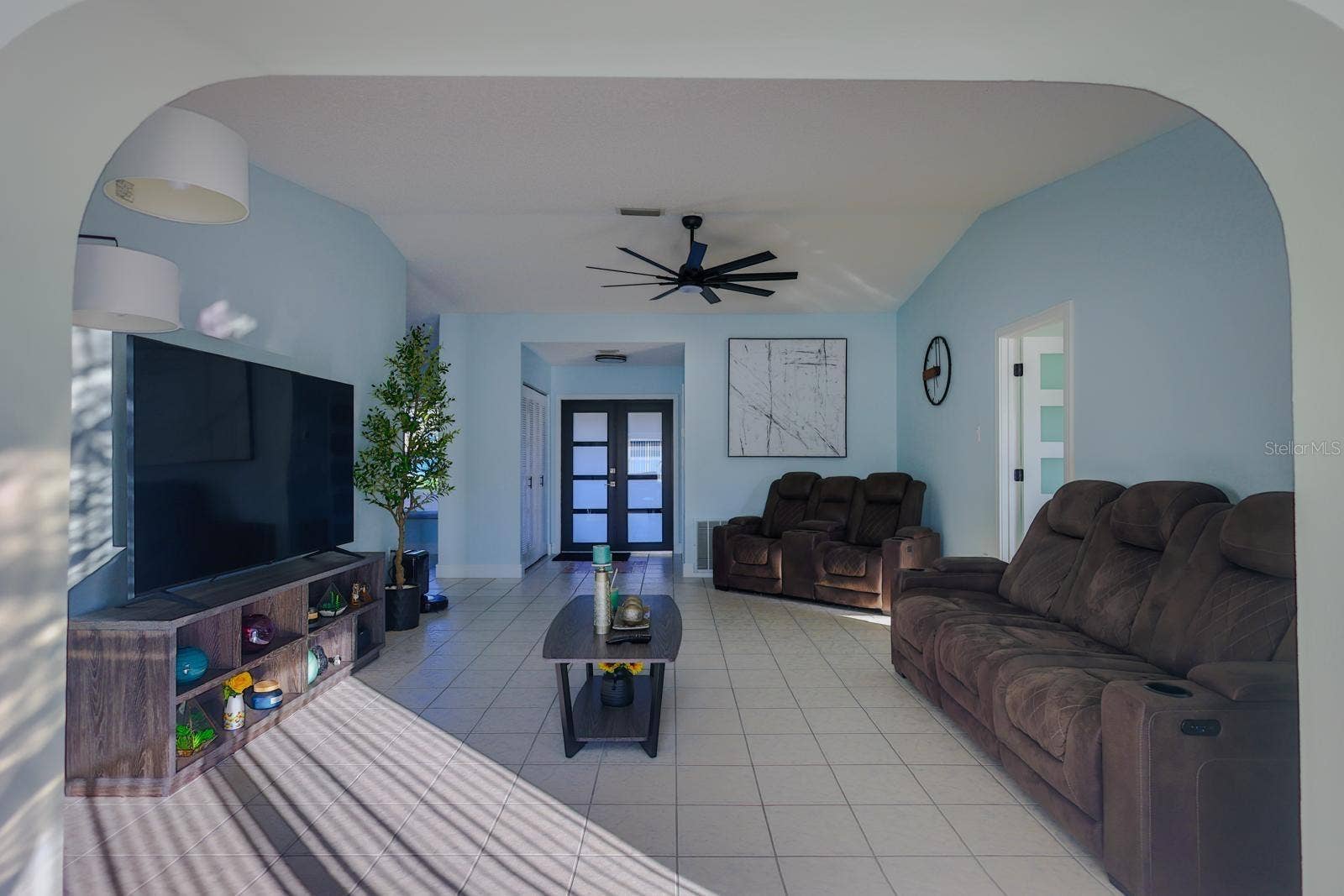 4004 HIGHLAND AVENUE W, Bradenton, FL 34205 4004 HIGHLAND AVENUE W, Bradenton, FL 34205