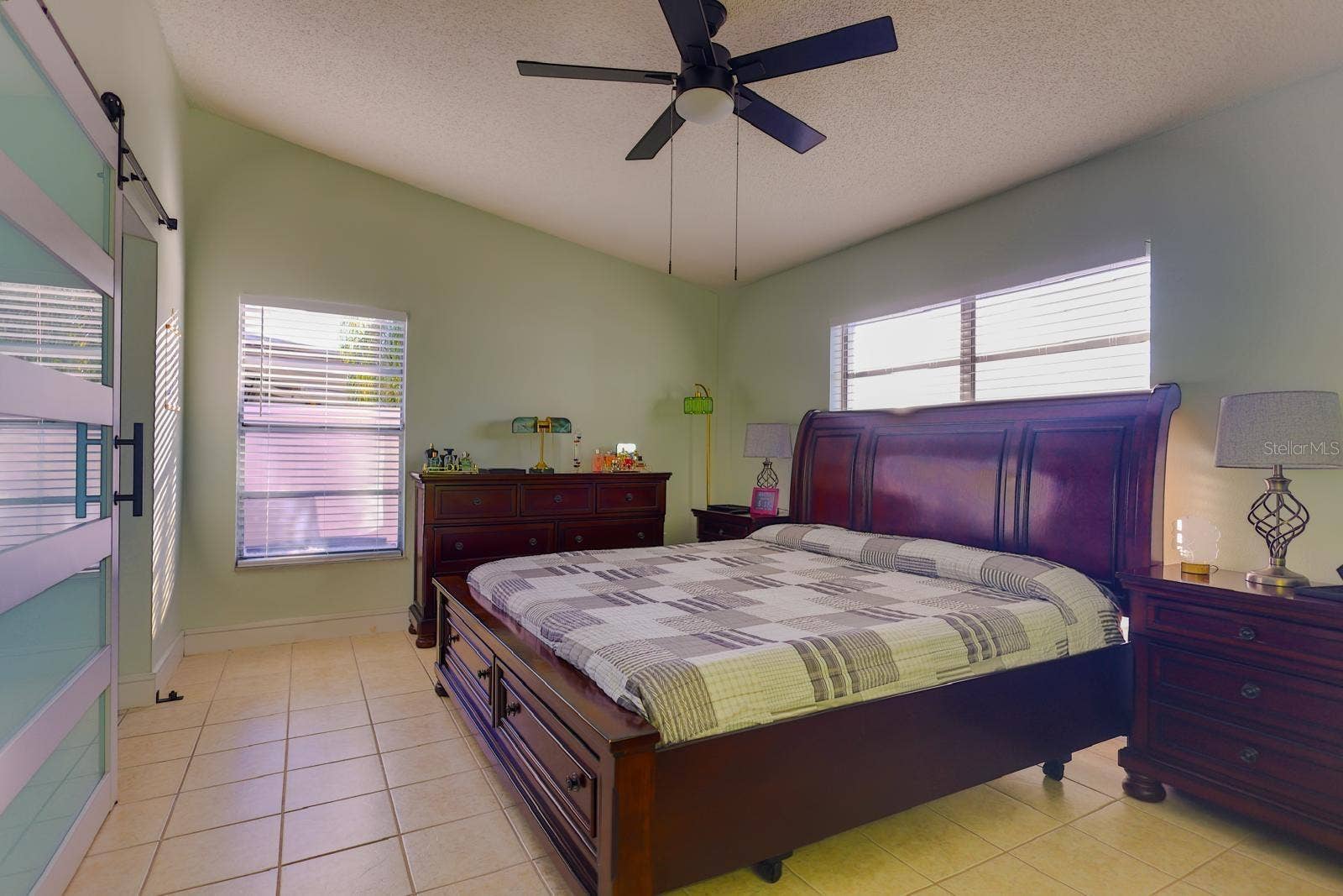 4004 HIGHLAND AVENUE W, Bradenton, FL 34205 4004 HIGHLAND AVENUE W, Bradenton, FL 34205