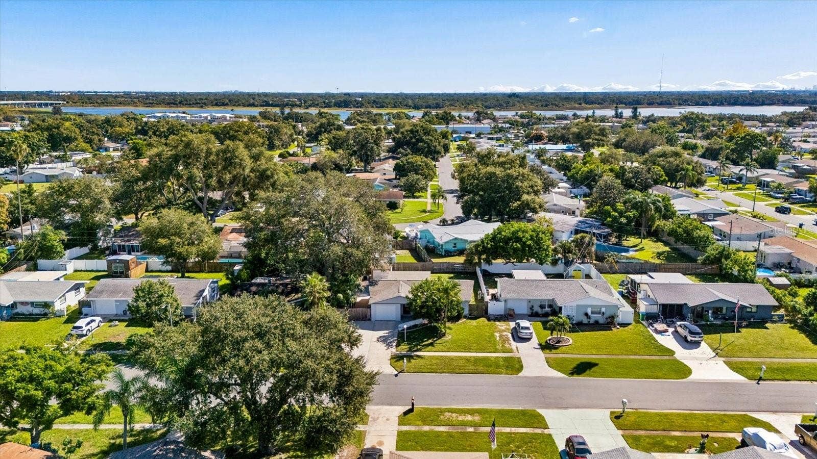 9371 110TH STREET, Seminole, FL 33772 9371 110TH STREET, Seminole, FL 33772