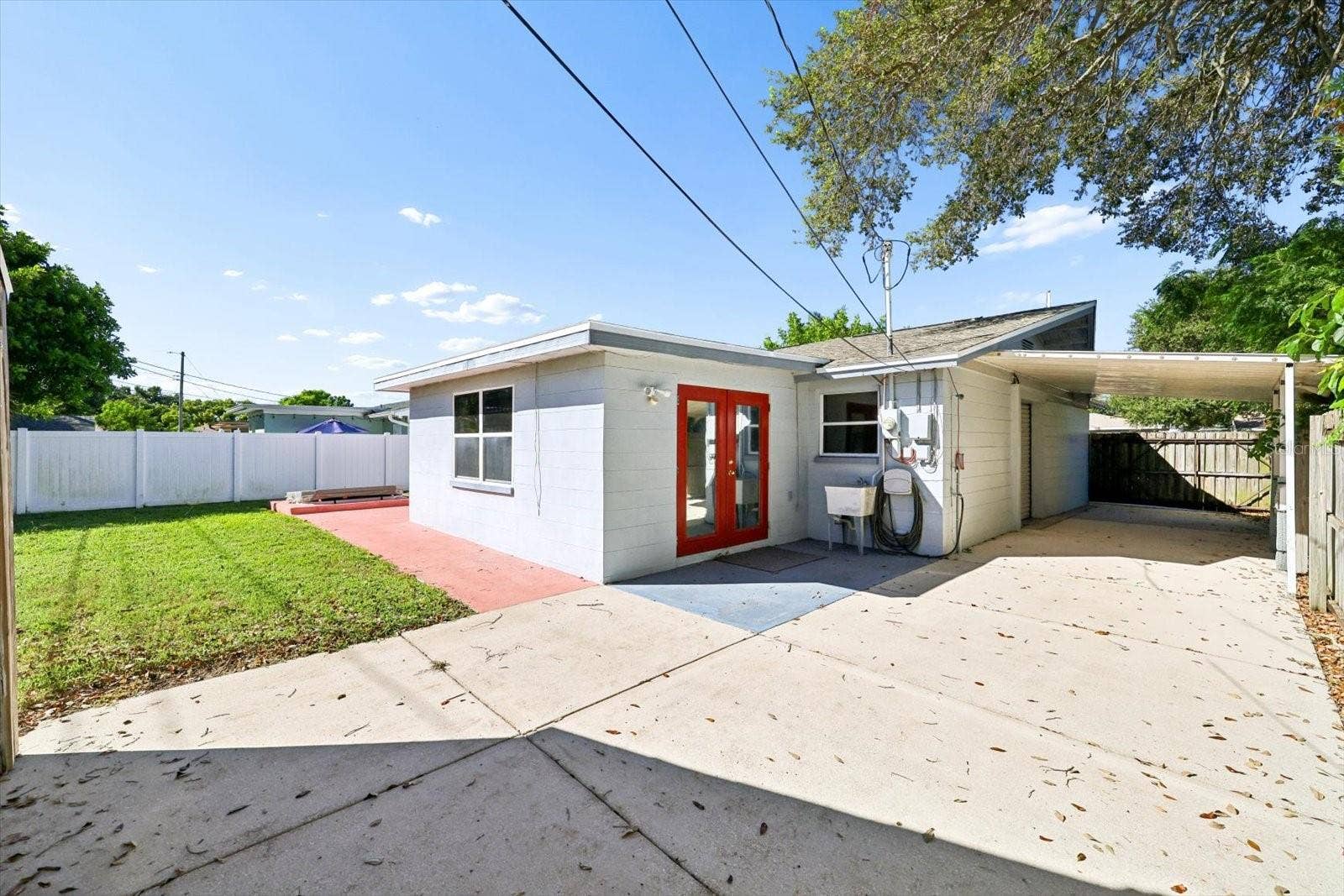 9371 110TH STREET, Seminole, FL 33772 9371 110TH STREET, Seminole, FL 33772