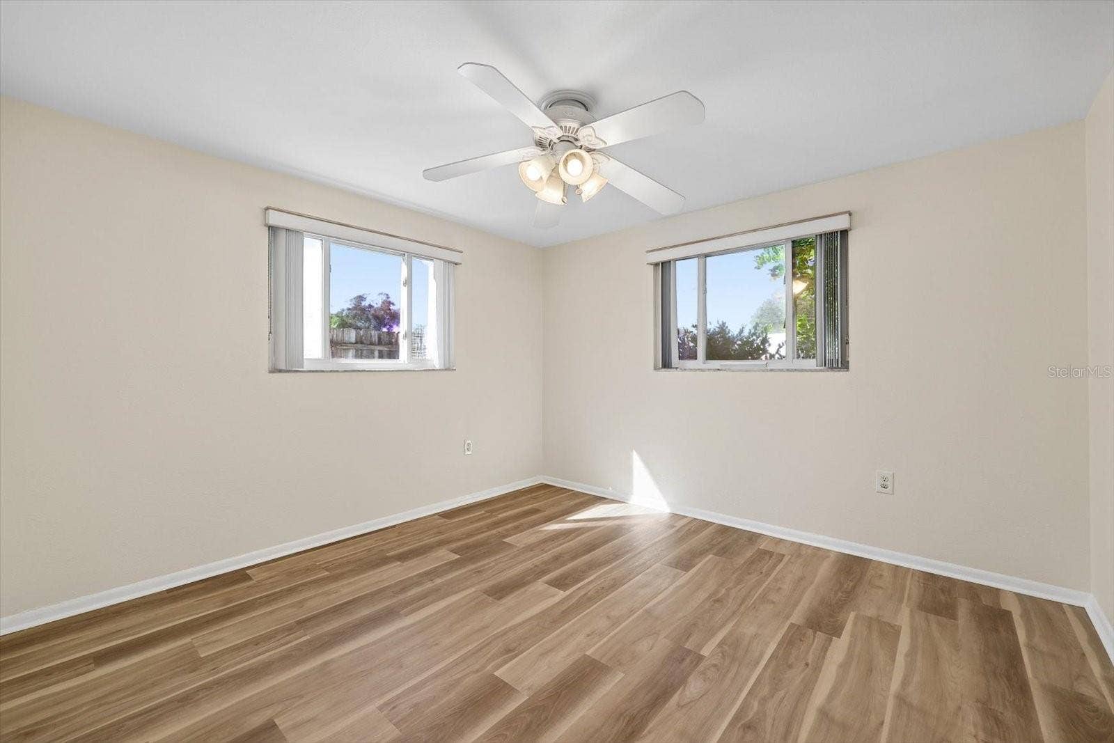 9371 110TH STREET, Seminole, FL 33772 9371 110TH STREET, Seminole, FL 33772