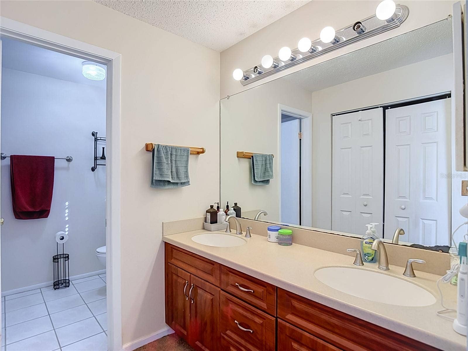 620 STILLVIEW CIRCLE, Brandon, FL 33510 620 STILLVIEW CIRCLE, Brandon, FL 33510