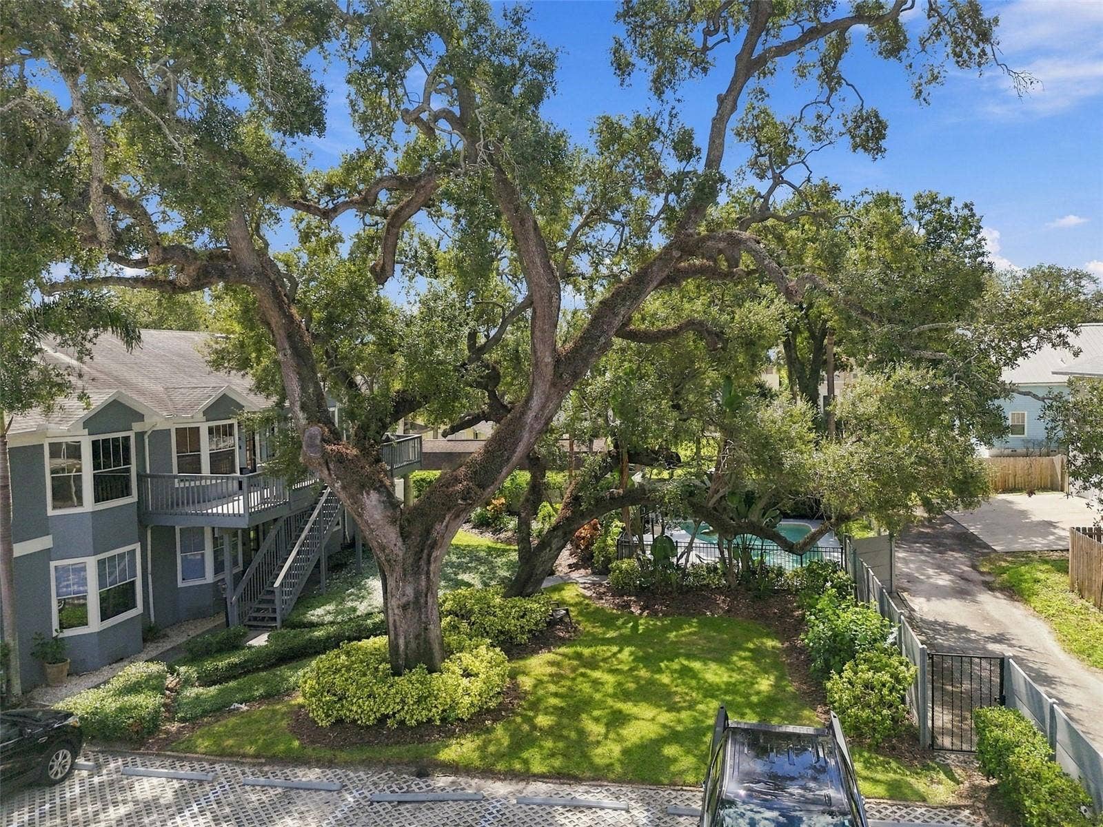 315 S EDISON AVENUE, #8, Tampa, FL 33606 315 S EDISON AVENUE, #8, Tampa, FL 33606