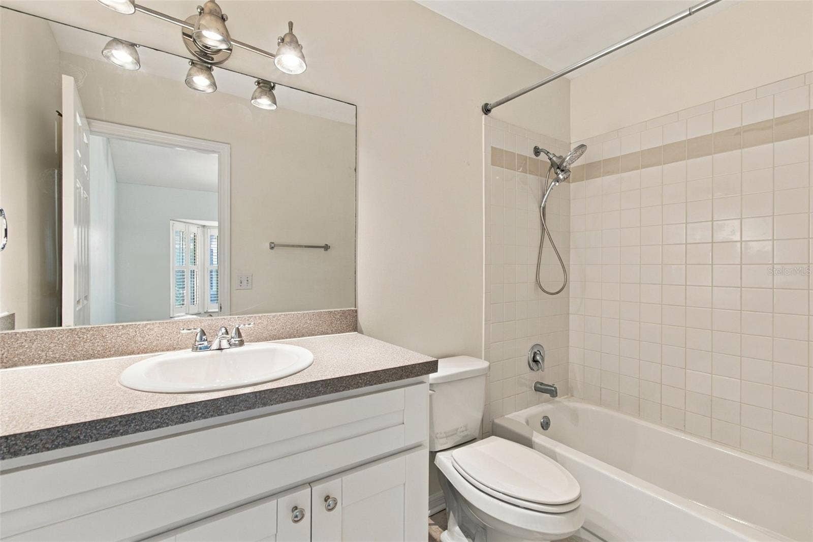 315 S EDISON AVENUE, #8, Tampa, FL 33606 315 S EDISON AVENUE, #8, Tampa, FL 33606