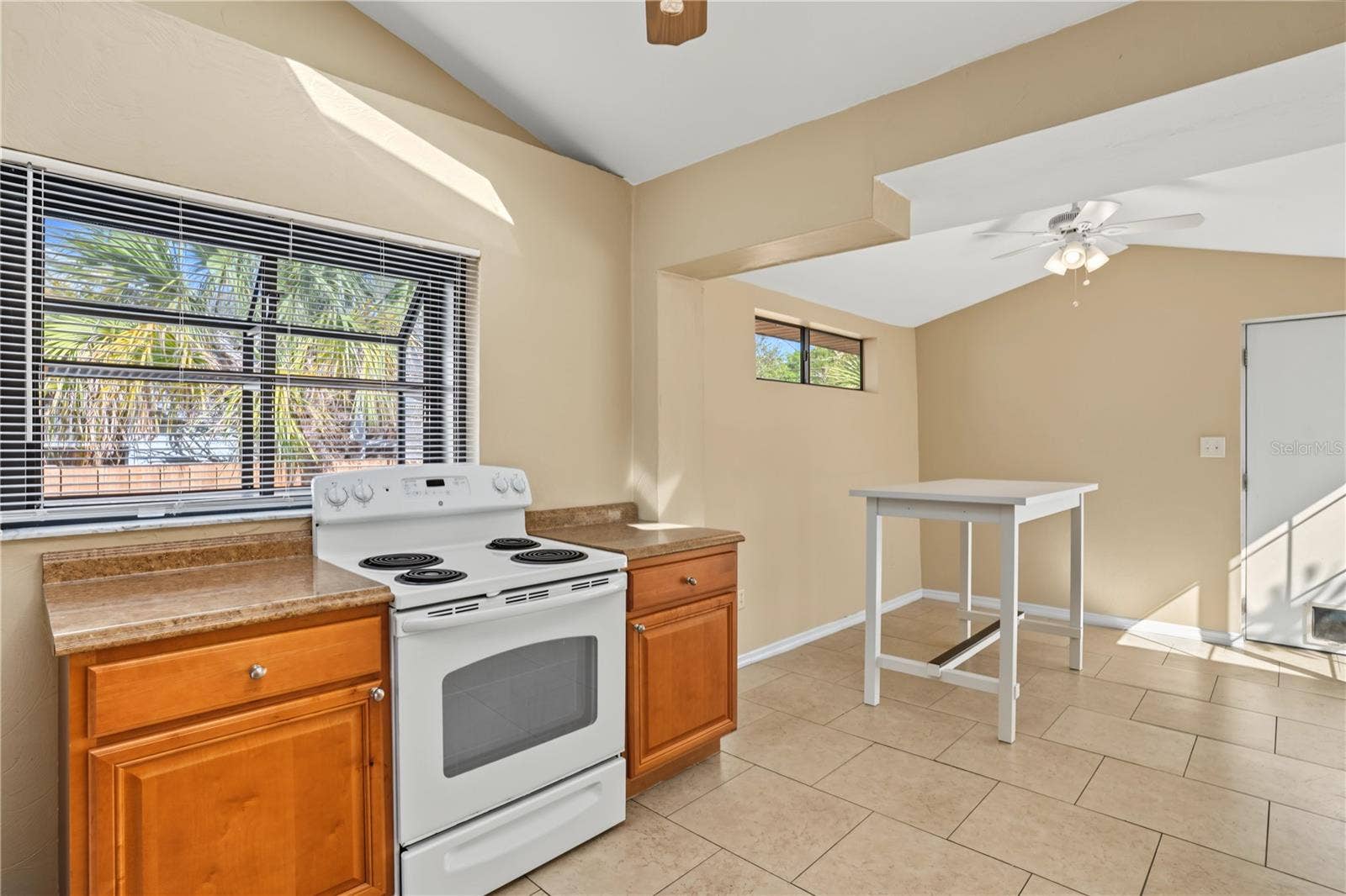 6459 3RD AVENUE S, St Petersburg, FL 33707 6459 3RD AVENUE S, St Petersburg, FL 33707