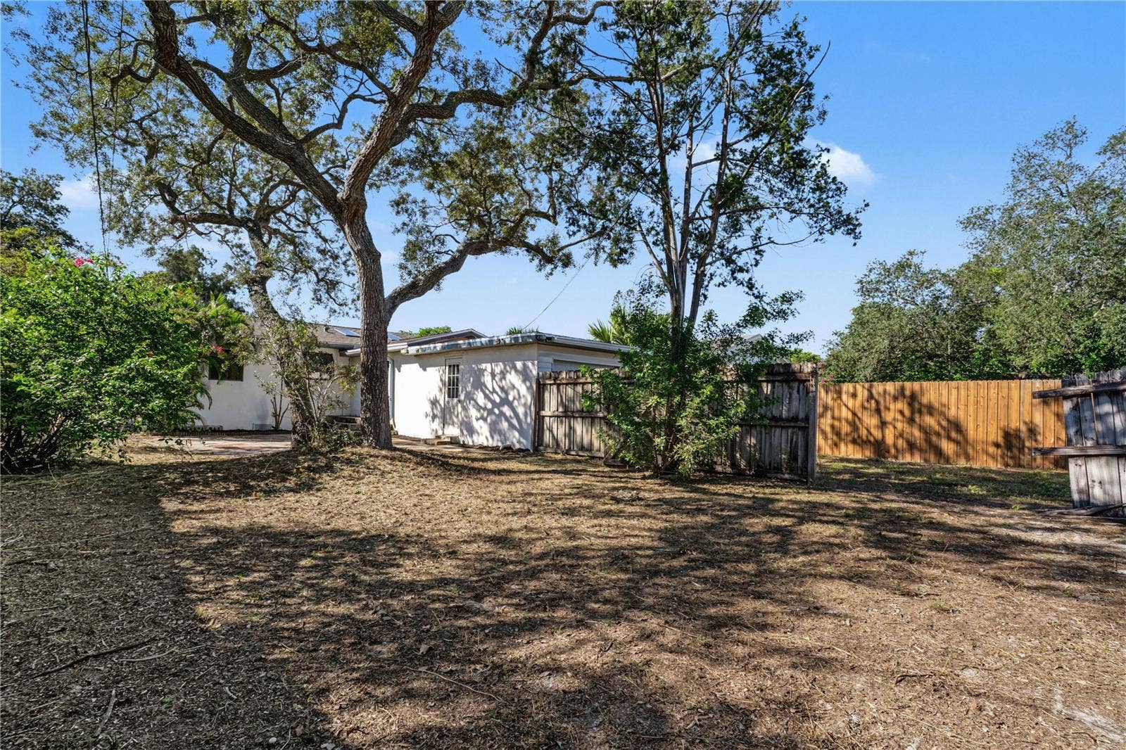 6459 3RD AVENUE S, St Petersburg, FL 33707 6459 3RD AVENUE S, St Petersburg, FL 33707