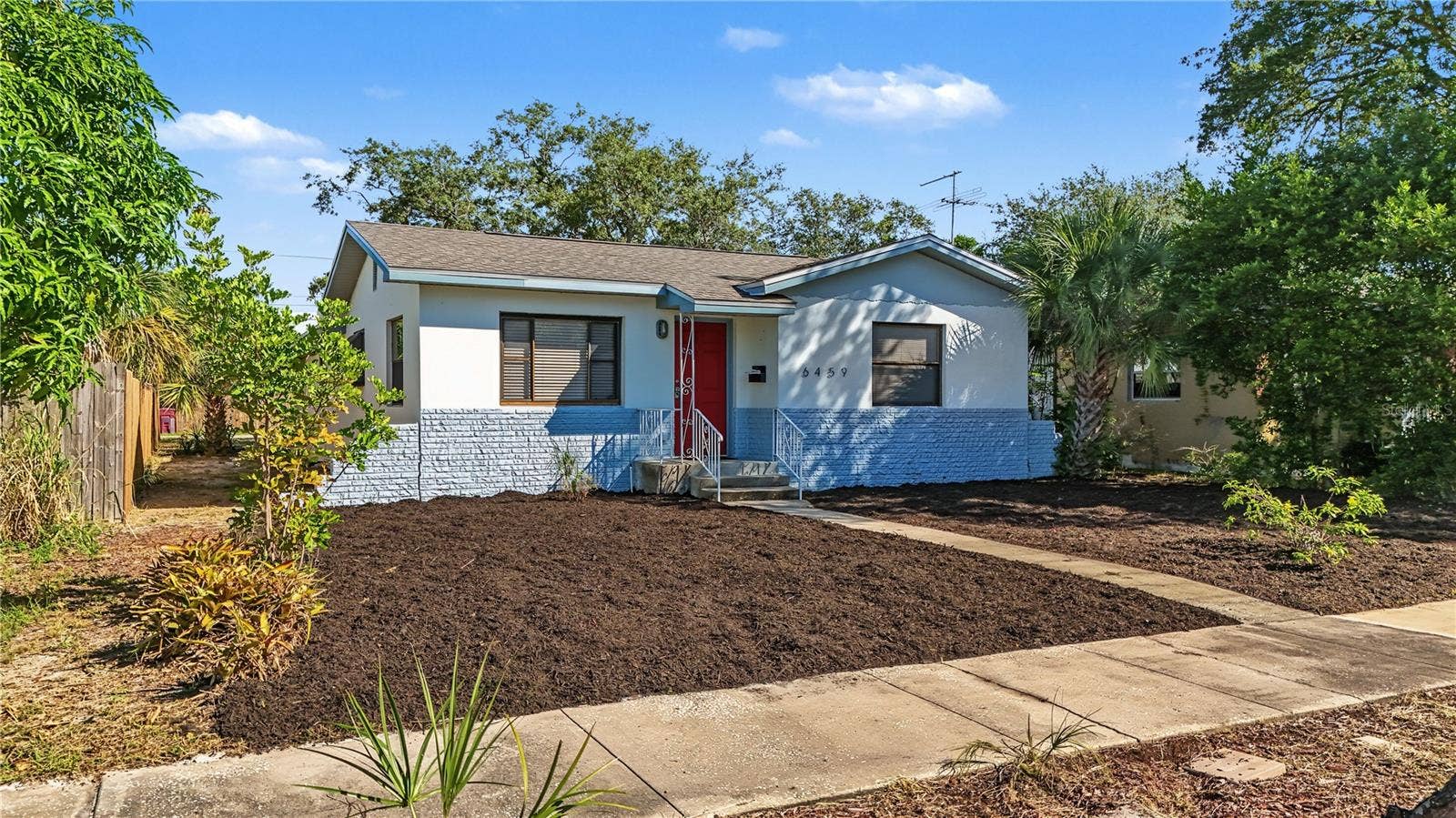 6459 3RD AVENUE S, St Petersburg, FL 33707 6459 3RD AVENUE S, St Petersburg, FL 33707