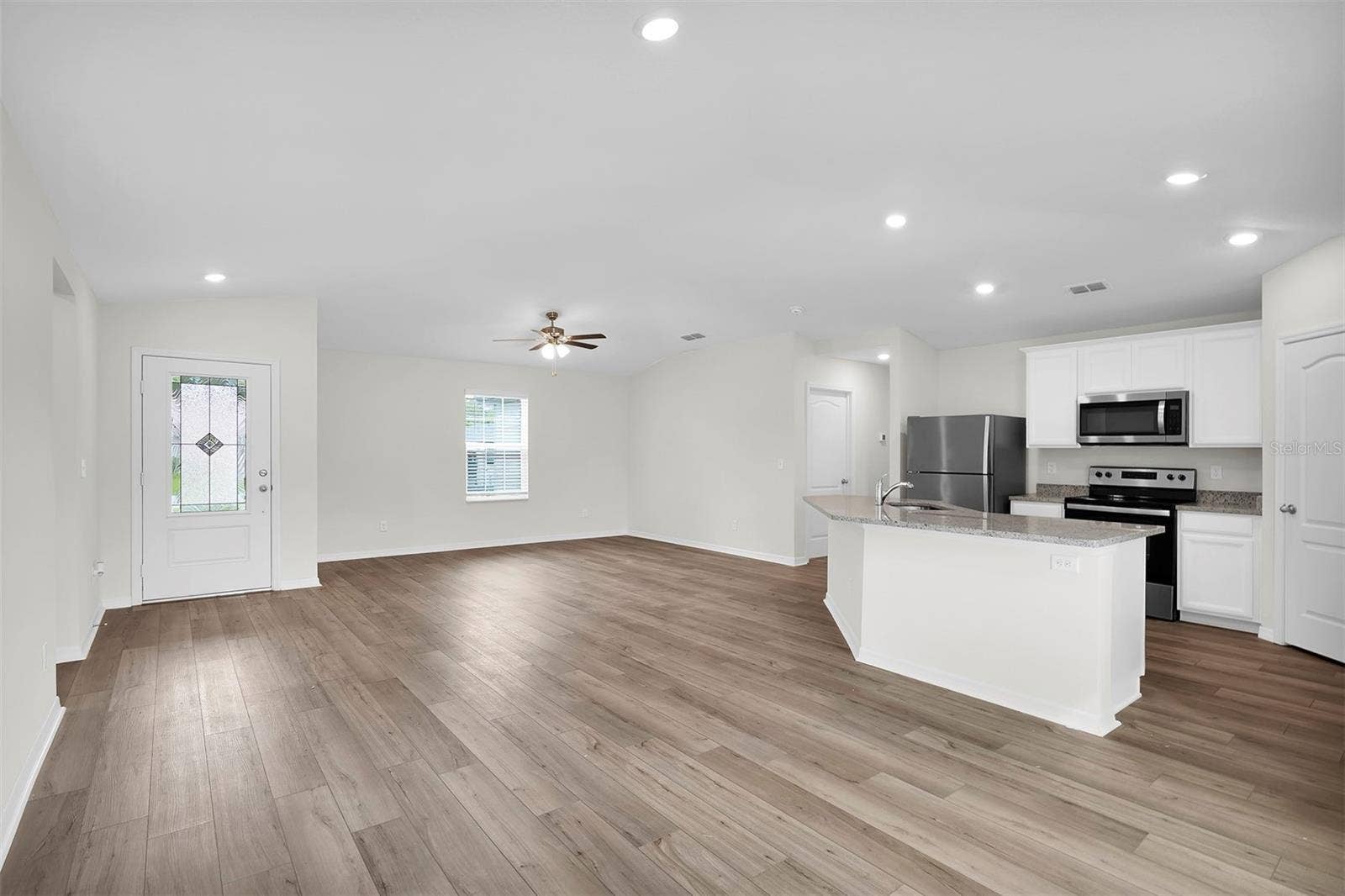 176 MARION OAKS LANE, Ocala, FL 34473 176 MARION OAKS LANE, Ocala, FL 34473