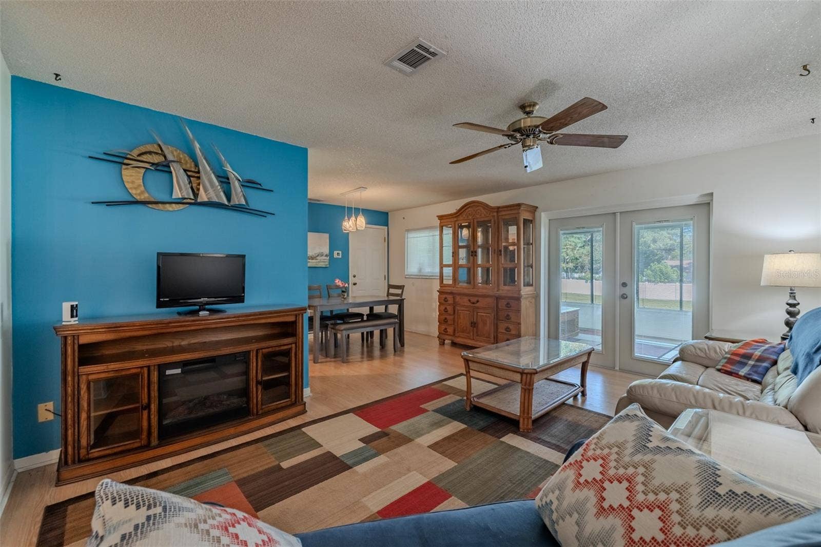 3302 KING RICHARD, Seffner, FL 33584 3302 KING RICHARD, Seffner, FL 33584