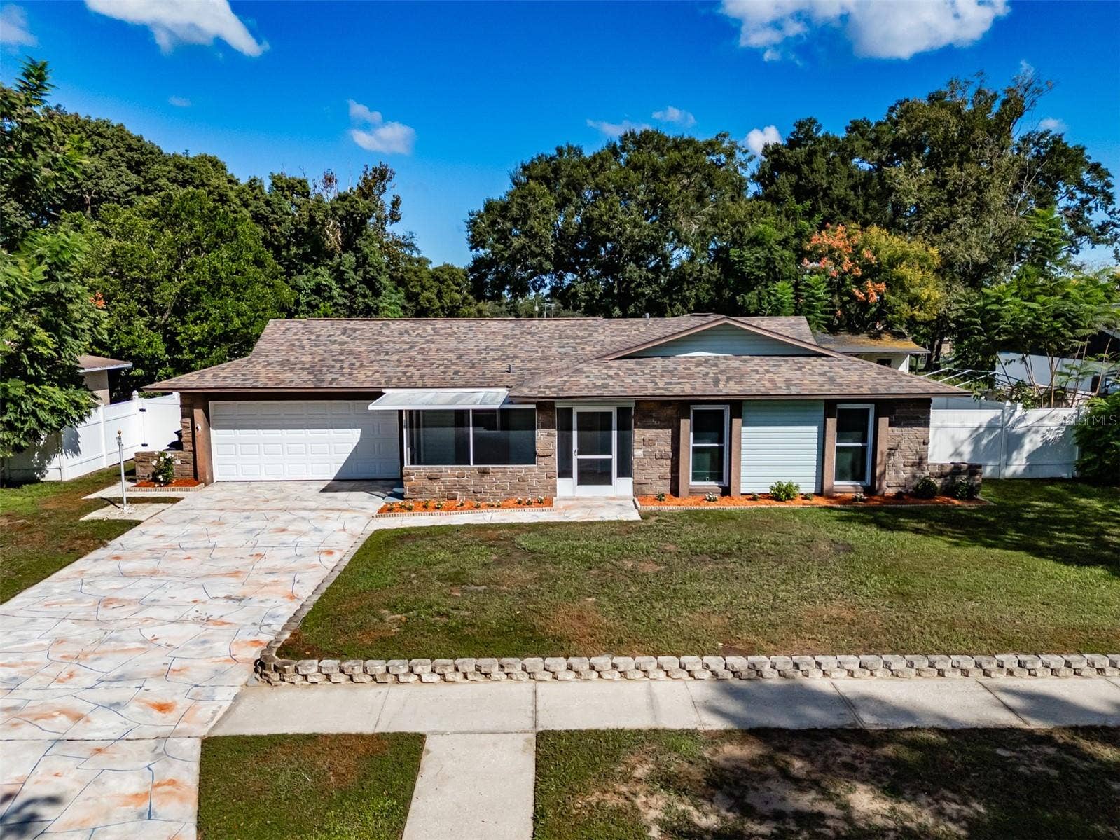 3302 KING RICHARD, Seffner, FL 33584 3302 KING RICHARD, Seffner, FL 33584