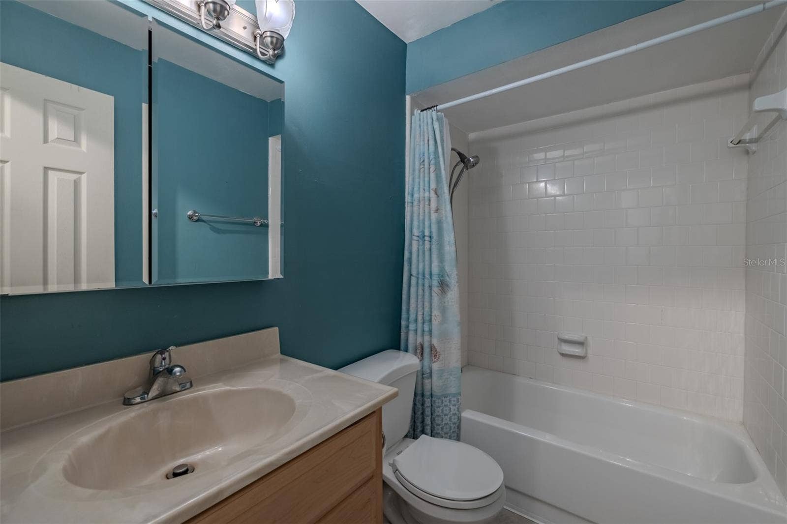 3302 KING RICHARD, Seffner, FL 33584 3302 KING RICHARD, Seffner, FL 33584