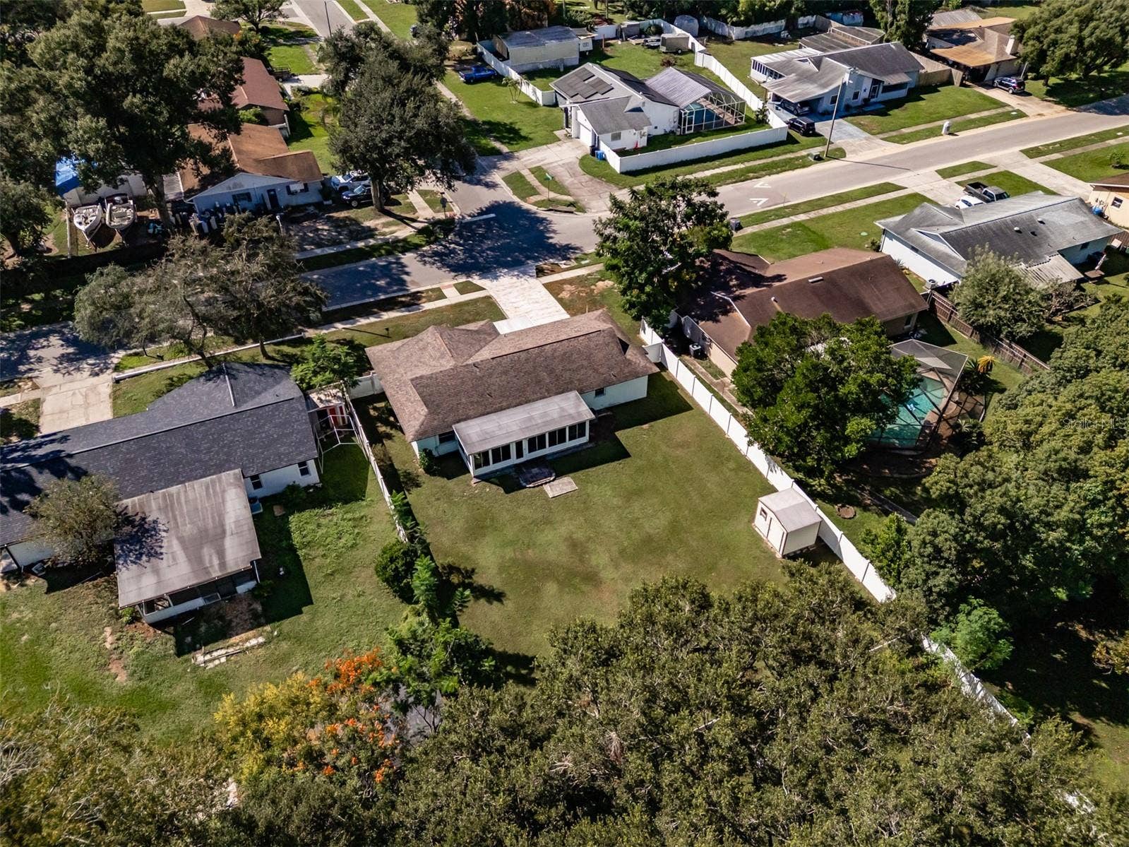3302 KING RICHARD, Seffner, FL 33584 3302 KING RICHARD, Seffner, FL 33584