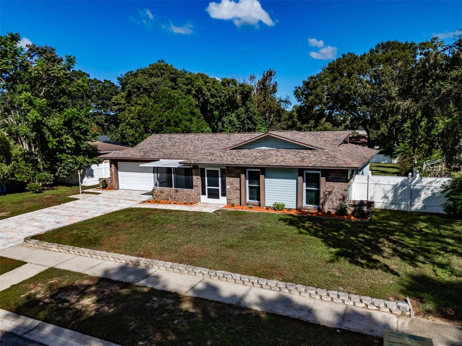 3302 KING RICHARD, Seffner, FL 33584 3302 KING RICHARD, Seffner, FL 33584