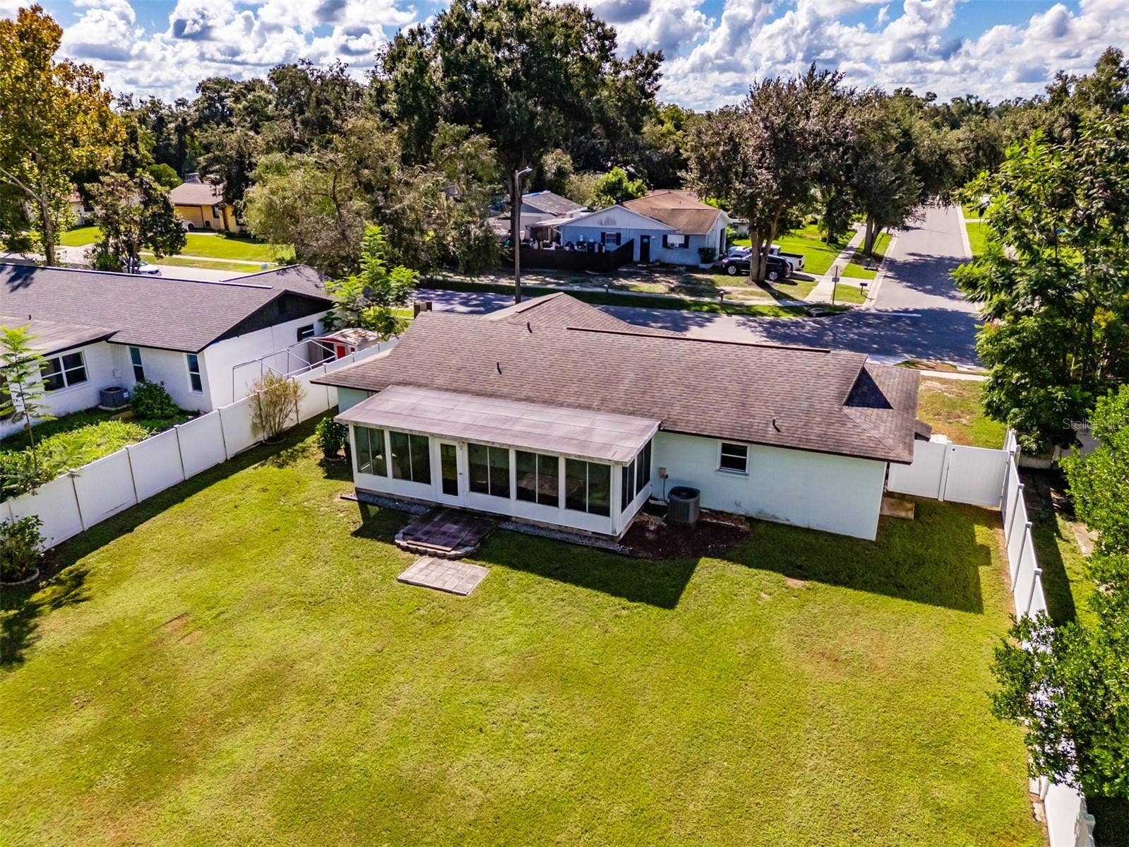 3302 KING RICHARD, Seffner, FL 33584 3302 KING RICHARD, Seffner, FL 33584