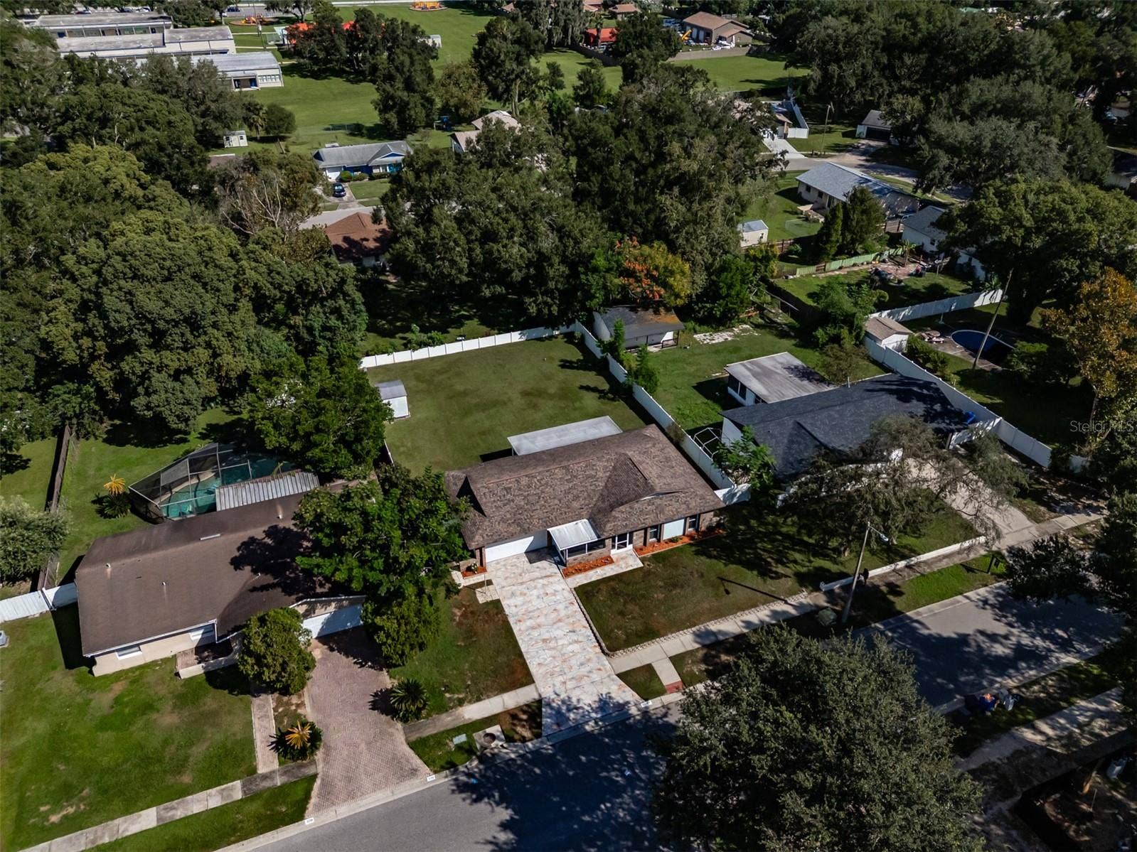 3302 KING RICHARD, Seffner, FL 33584 3302 KING RICHARD, Seffner, FL 33584