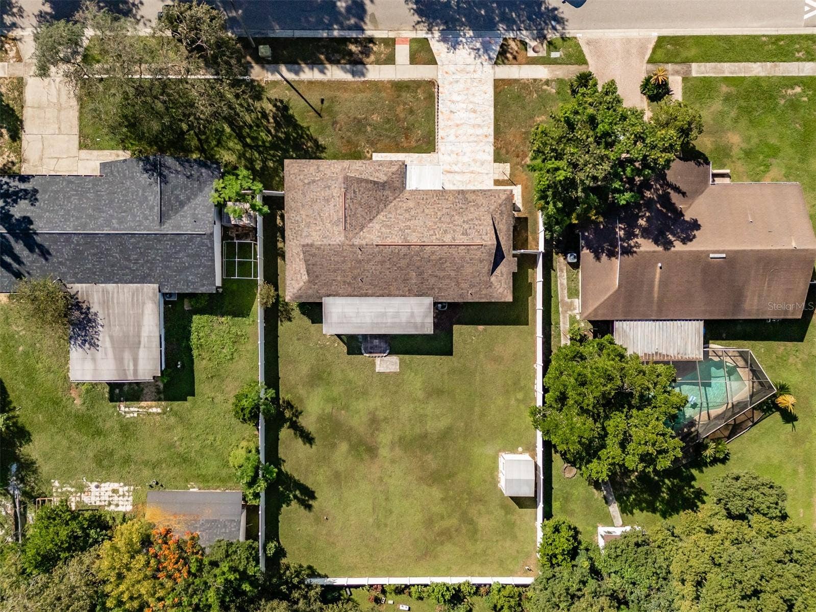 3302 KING RICHARD, Seffner, FL 33584 3302 KING RICHARD, Seffner, FL 33584