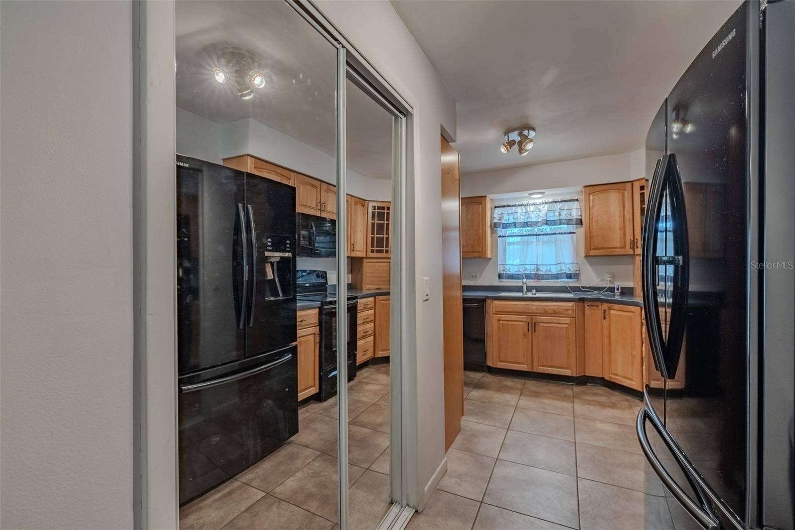 3302 KING RICHARD, Seffner, FL 33584 3302 KING RICHARD, Seffner, FL 33584