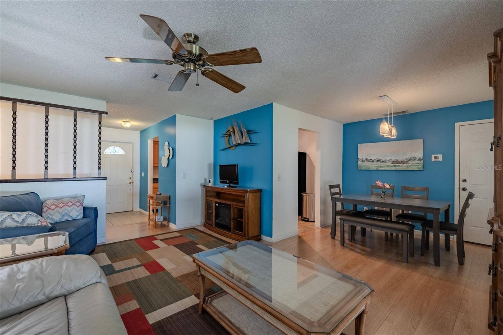 3302 KING RICHARD, Seffner, FL 33584 3302 KING RICHARD, Seffner, FL 33584