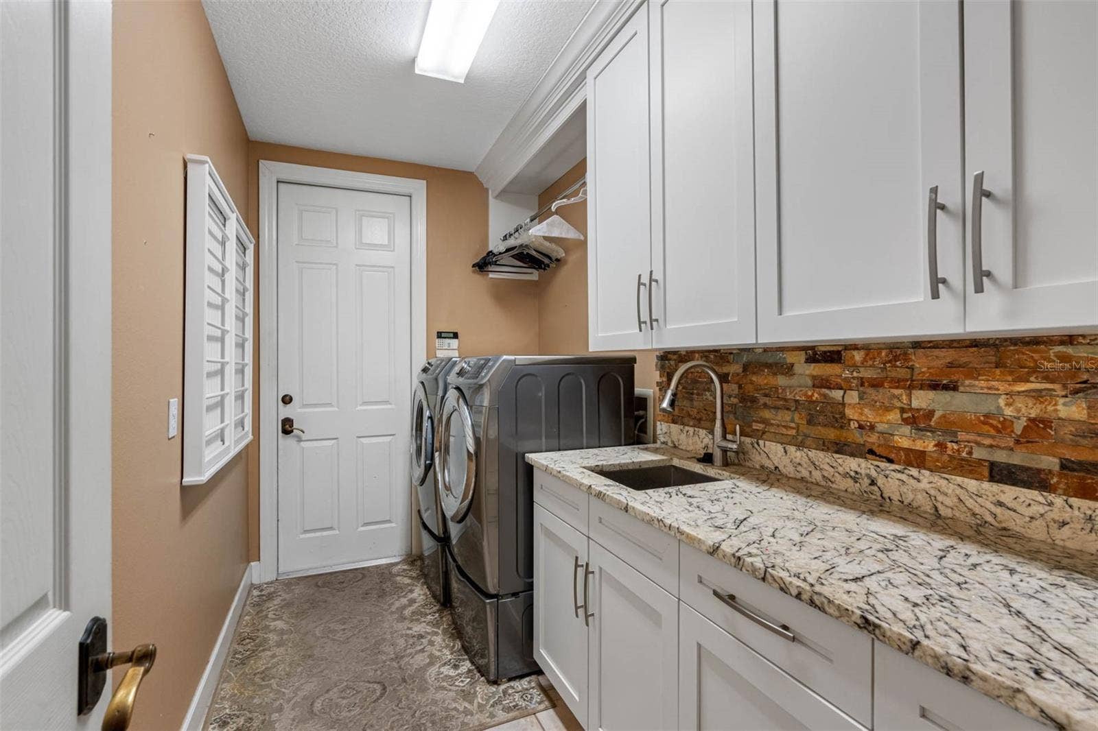 531 ISLEWORTH CLOSE, Tarpon Springs, FL 34688