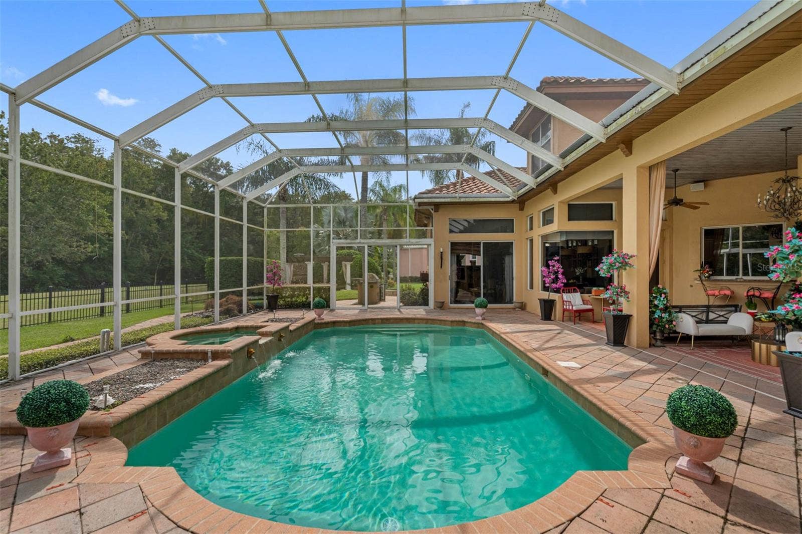 531 ISLEWORTH CLOSE, Tarpon Springs, FL 34688
