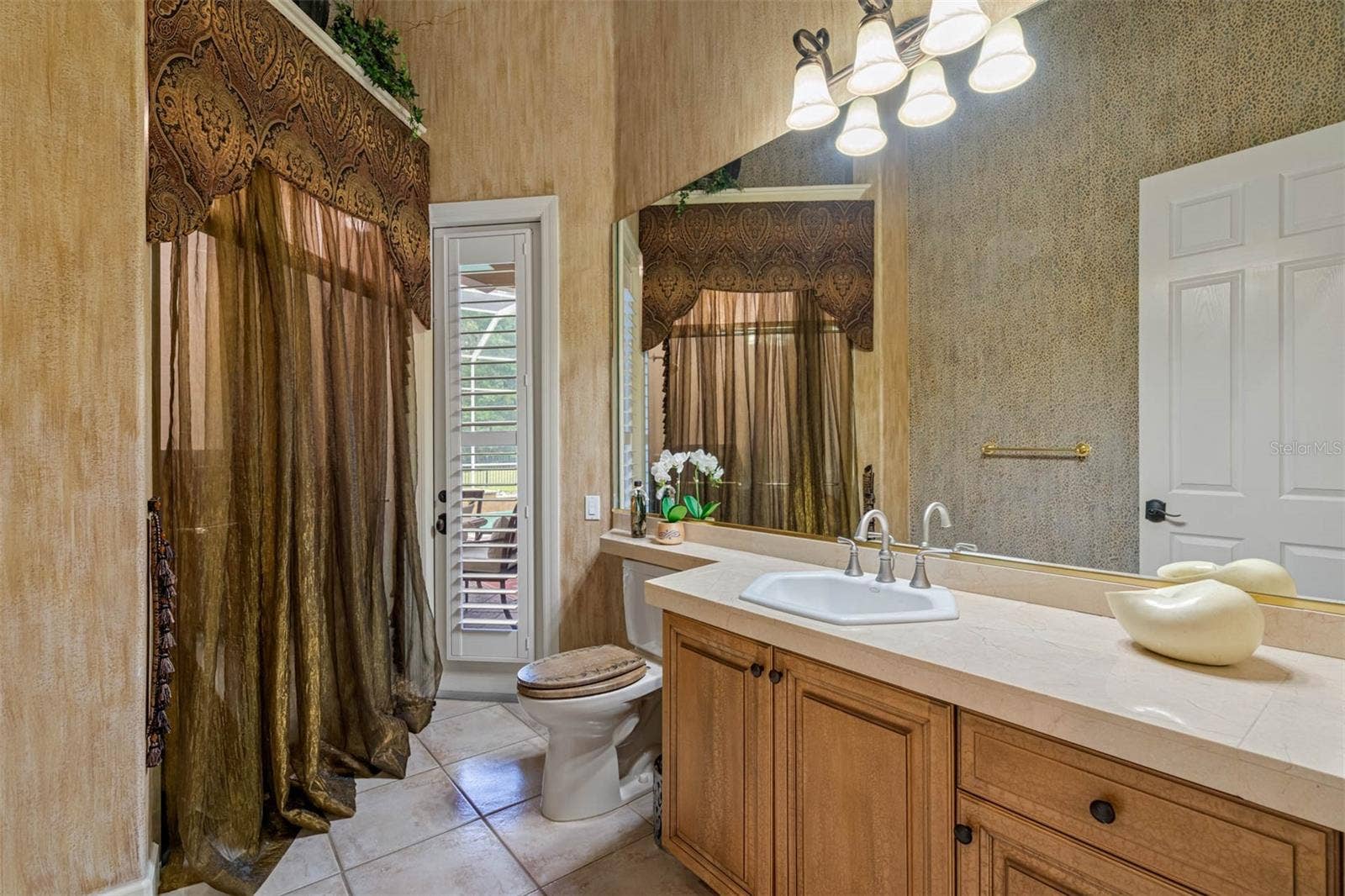 531 ISLEWORTH CLOSE, Tarpon Springs, FL 34688