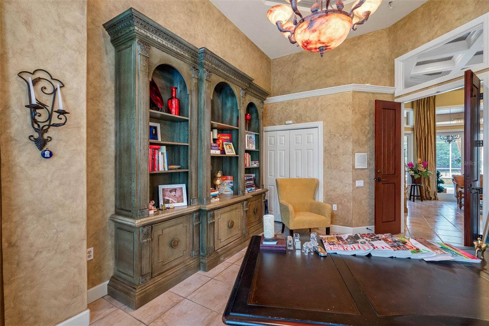 531 ISLEWORTH CLOSE, Tarpon Springs, FL 34688