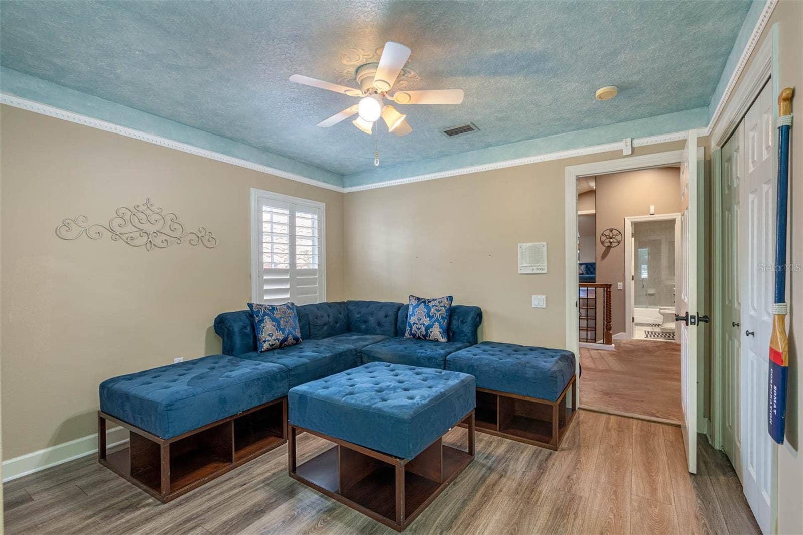 531 ISLEWORTH CLOSE, Tarpon Springs, FL 34688