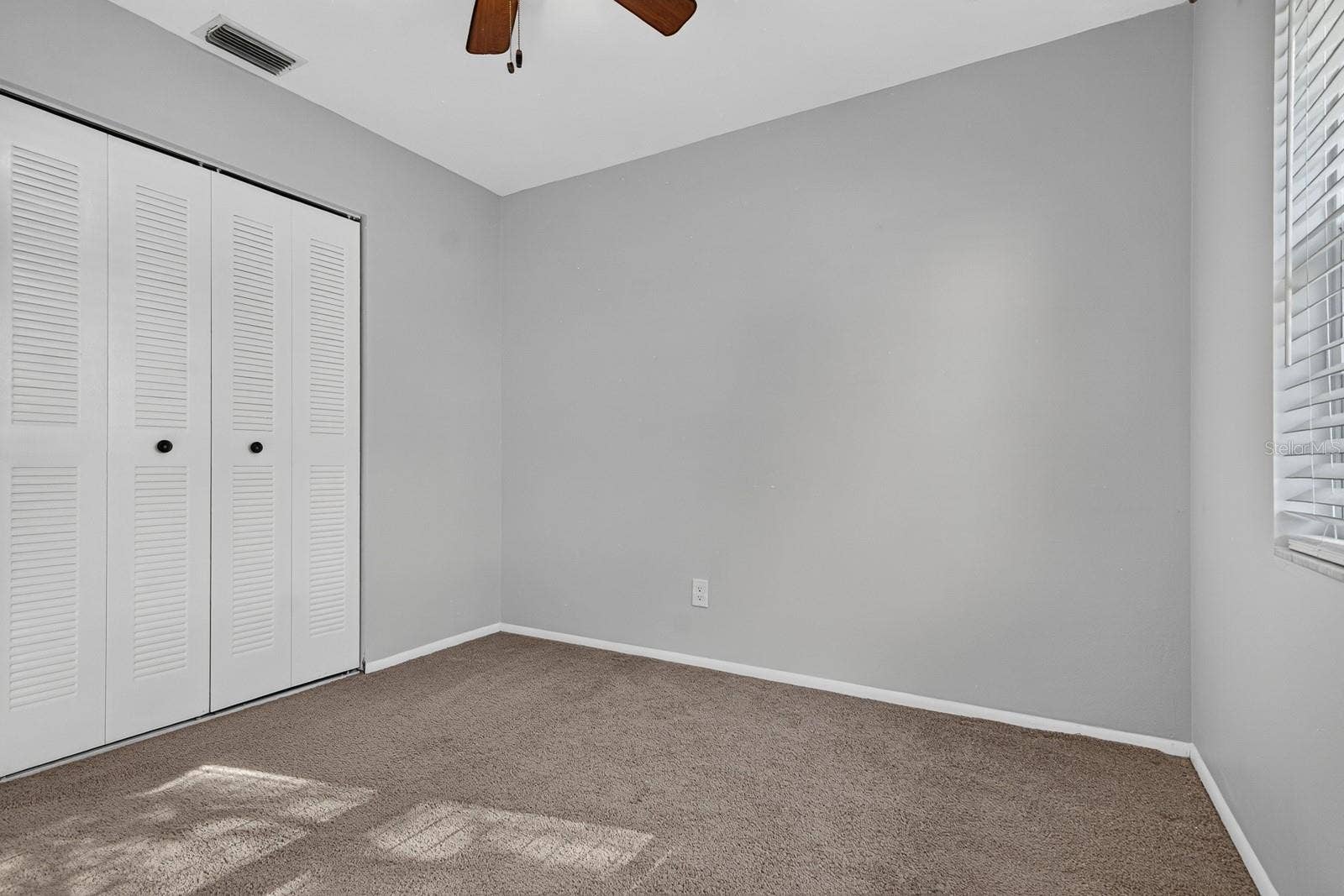 120 ORANGE AVENUE N, St Petersburg, FL 33710