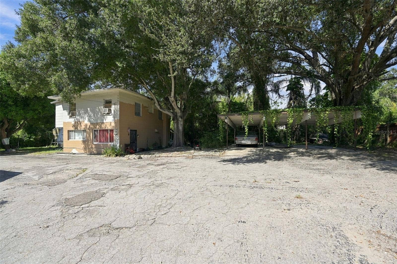 4949 26TH AVENUE N, St Petersburg, FL 33710 4949 26TH AVENUE N, St Petersburg, FL 33710