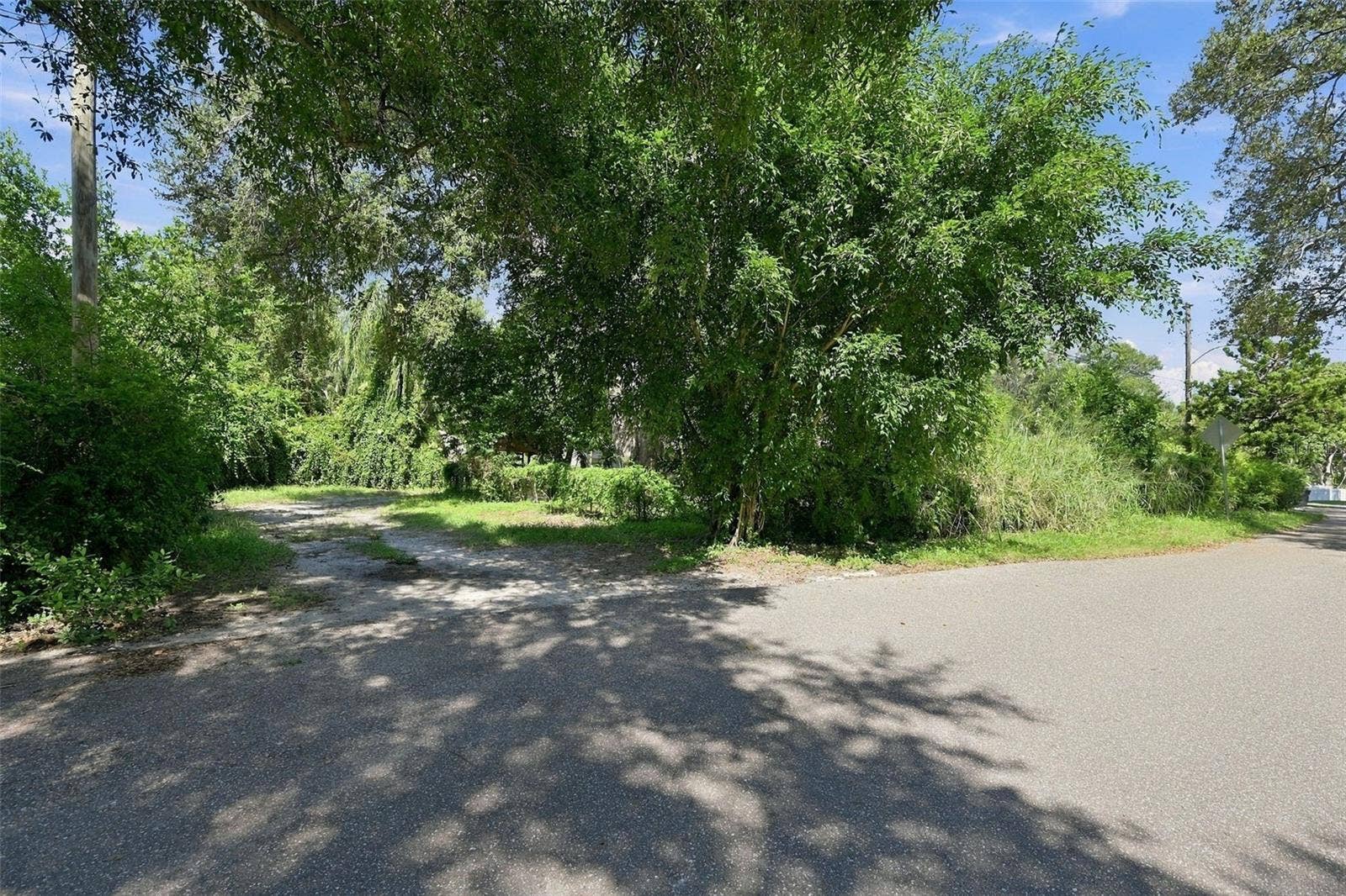 4949 26TH AVENUE N, St Petersburg, FL 33710 4949 26TH AVENUE N, St Petersburg, FL 33710