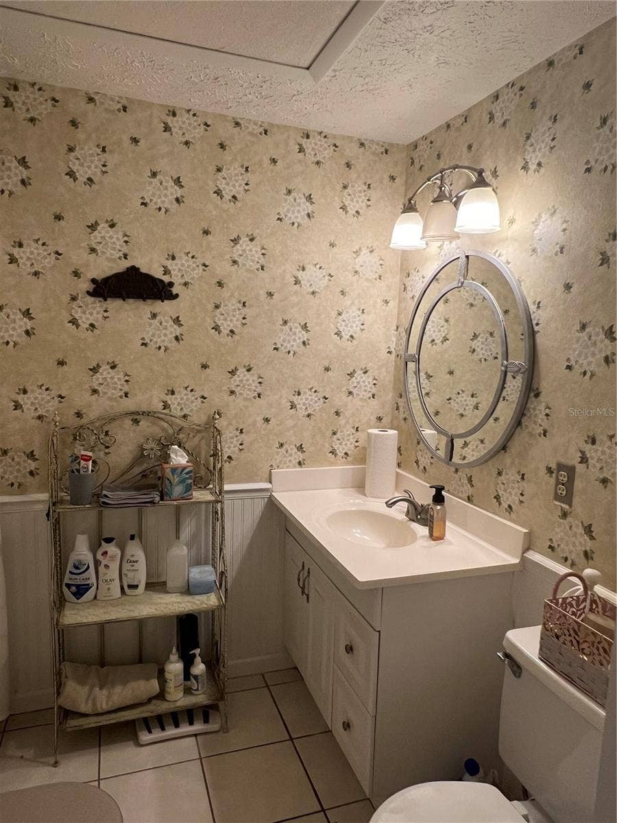 Guest bath