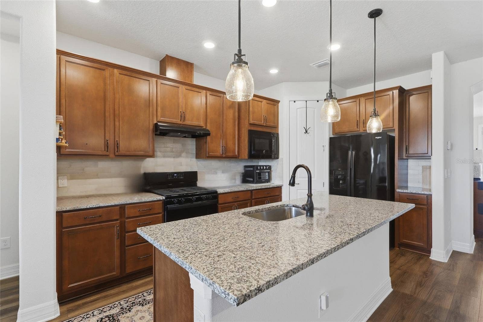 4627 BALLAST CREST COVE, Land O Lakes, FL 34638 4627 BALLAST CREST COVE, Land O Lakes, FL 34638