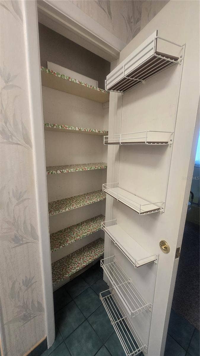 10386 112TH WAY N, Seminole, FL 33778 10386 112TH WAY N, Seminole, FL 33778
