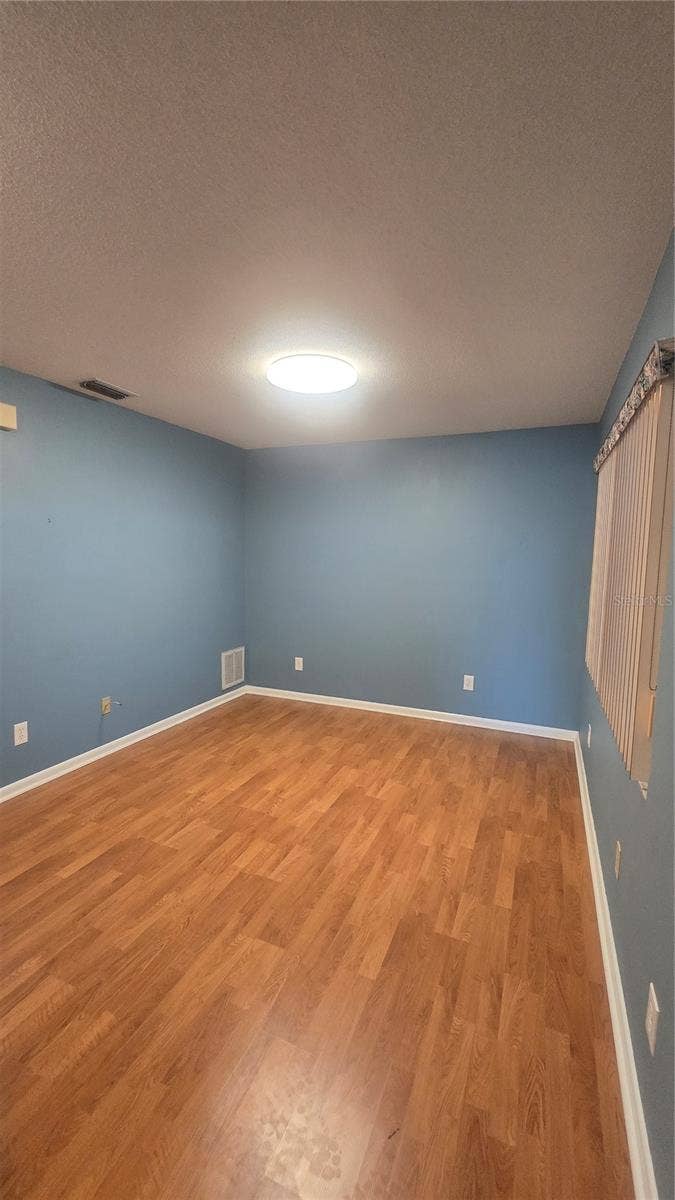 10386 112TH WAY N, Seminole, FL 33778 10386 112TH WAY N, Seminole, FL 33778