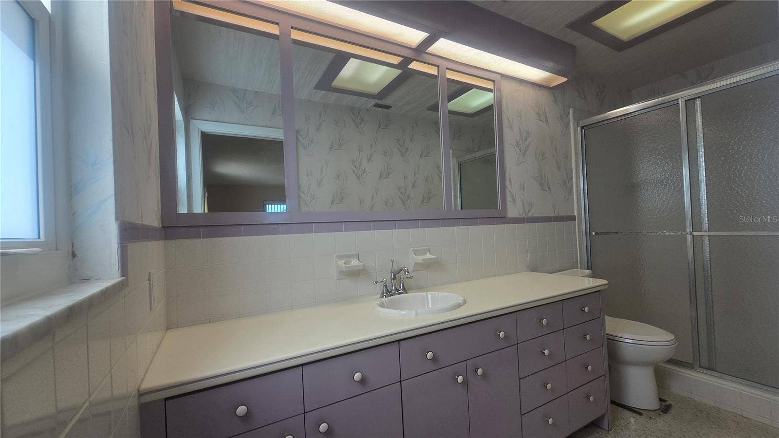 10386 112TH WAY N, Seminole, FL 33778 10386 112TH WAY N, Seminole, FL 33778