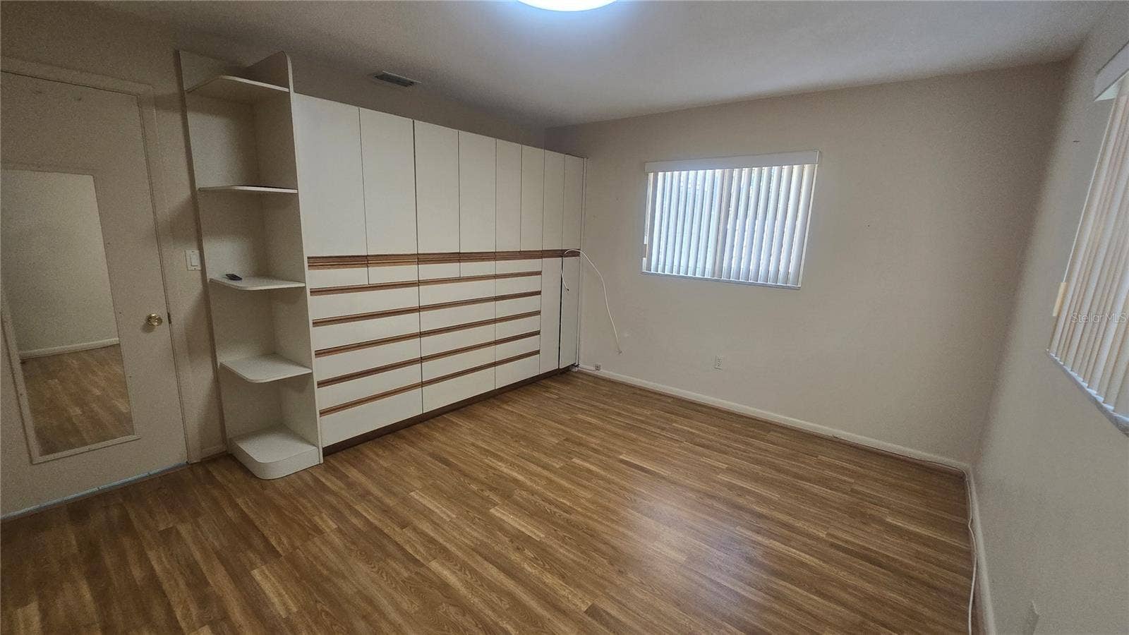 10386 112TH WAY N, Seminole, FL 33778 10386 112TH WAY N, Seminole, FL 33778