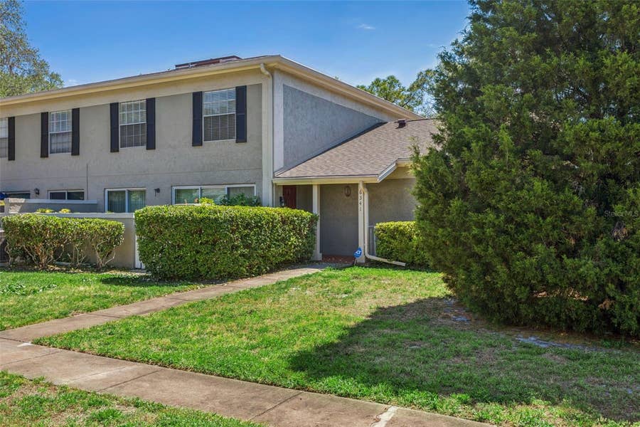Property photo for 6341 TREETOP CIRCLE, #6341, Temple Terrace, FL