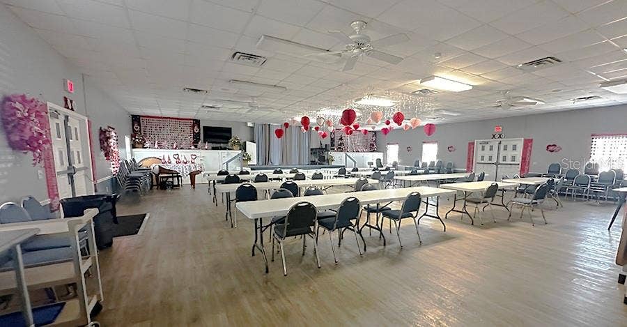 Clubhouse - inside