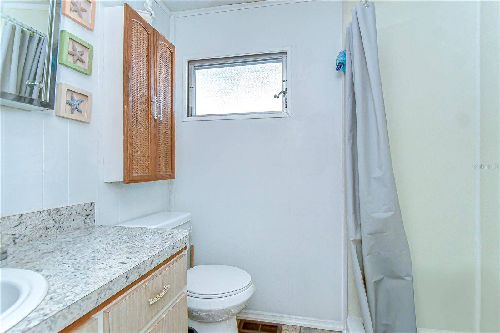 6046 HARRIET STREET, Zephyrhills, FL 33542