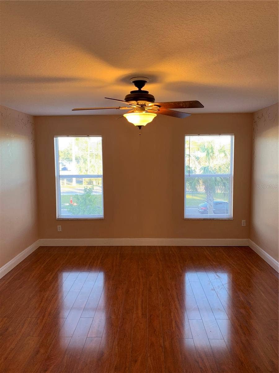 8810 CAMERON CREST DRIVE, Tampa, FL 33626