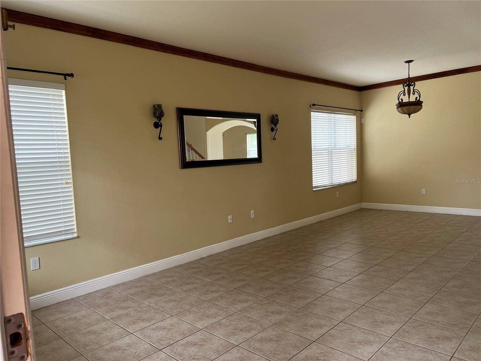 8810 CAMERON CREST DRIVE, Tampa, FL 33626