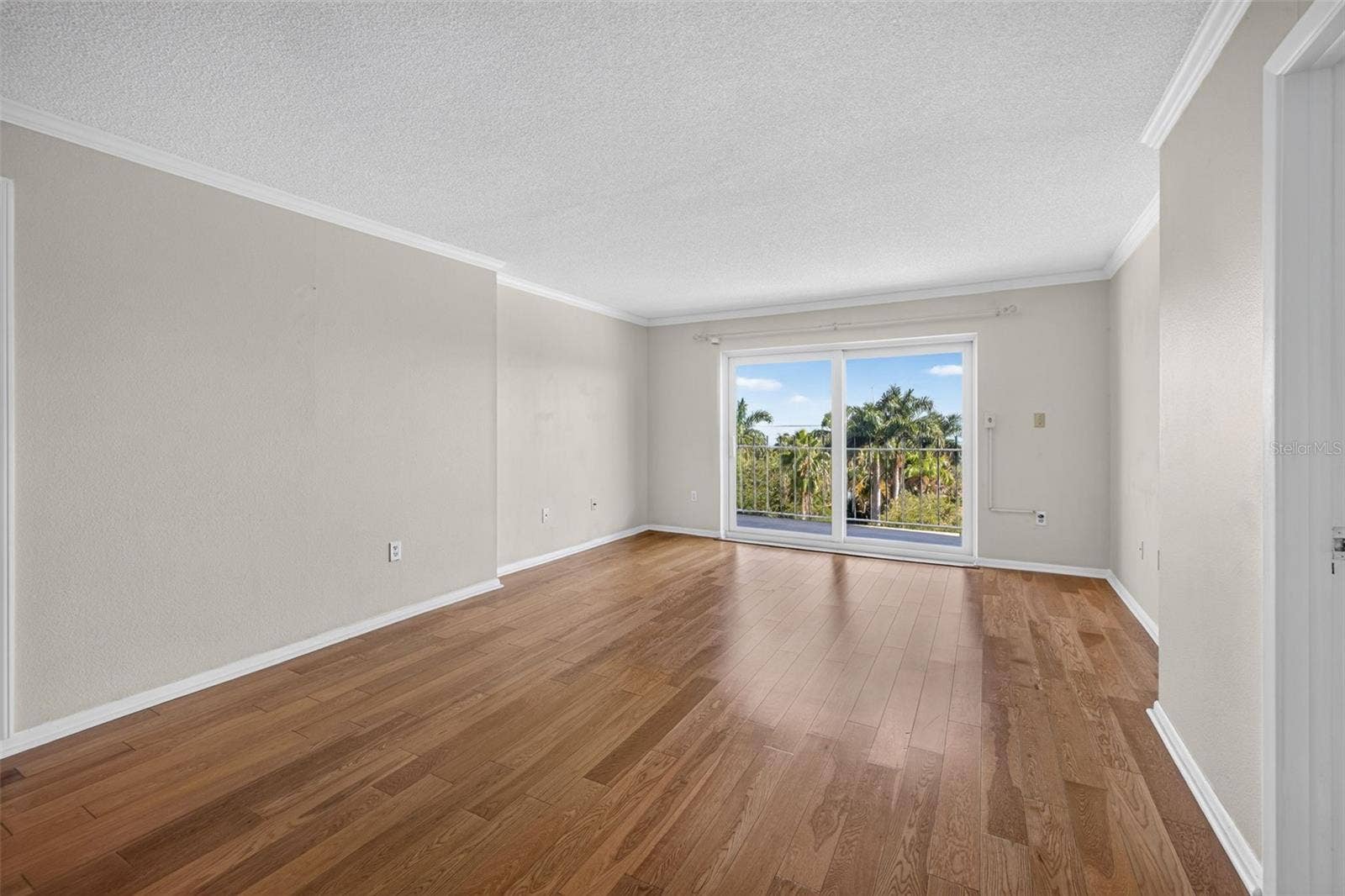 1120 N SHORE DRIVE NE, #502, St Petersburg, FL 33701