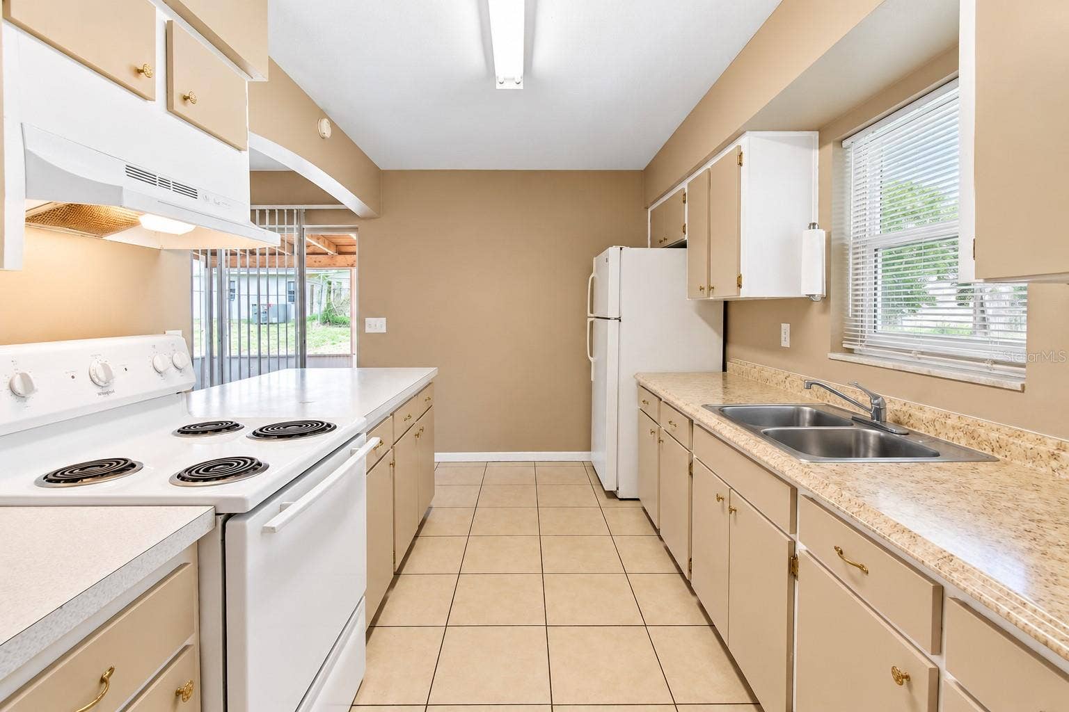 1002 COBBLESTONE DRIVE, Spring Hill, FL 34606